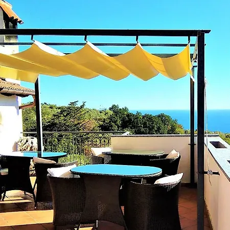 Collinamare.outdoor *